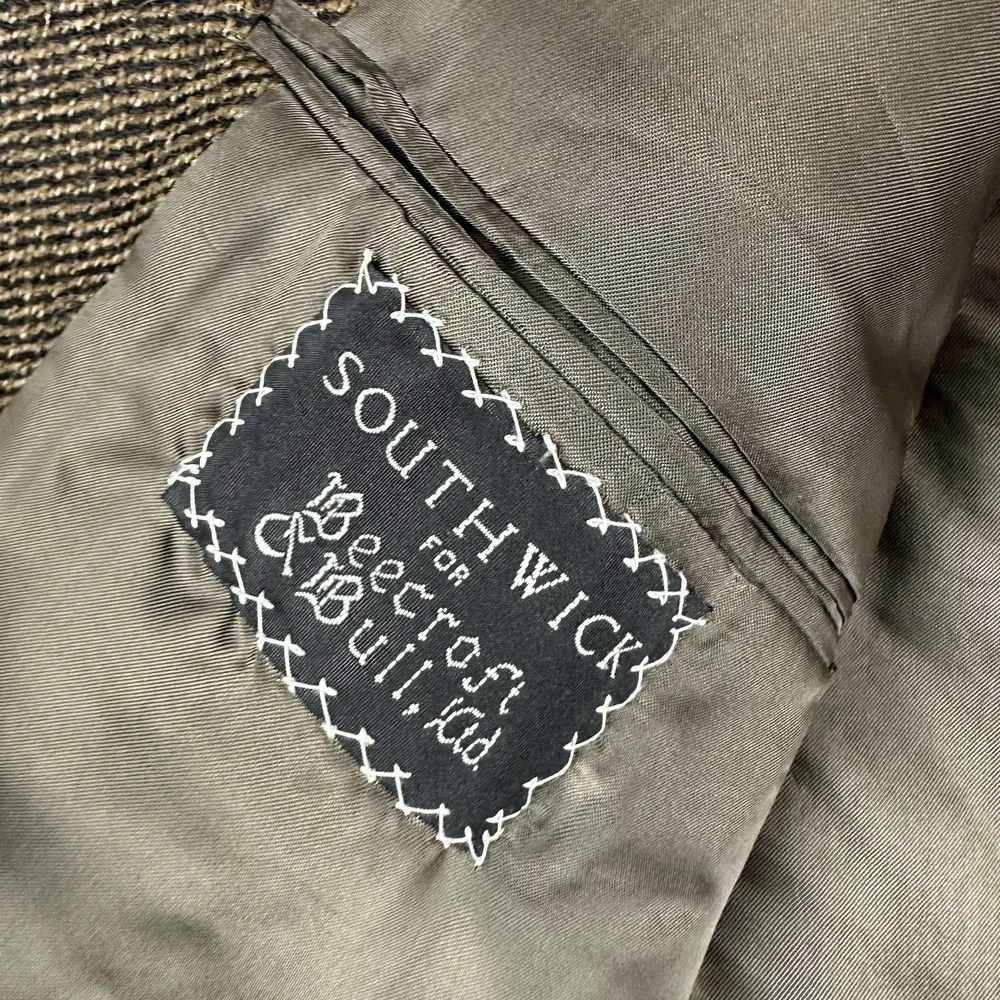 Vintage Southwick Blazer Mens 42R Brown Herringbone Wool Sport Coat Jacket USA